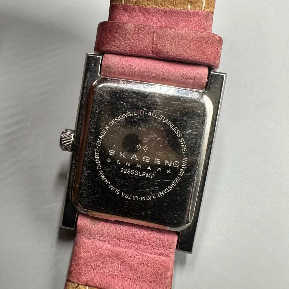 Skagen Watch Women Silver Tone Mother of Pearl Dial Pink New Battery 8.5